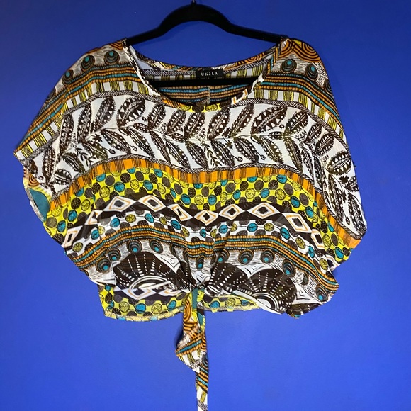 Crop Shirt - Picture 1 of 3